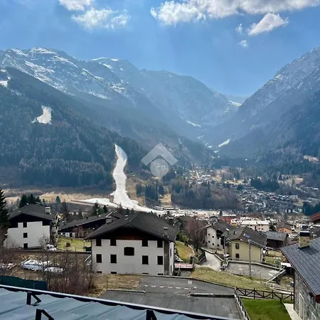 Mansarda Panoramica A Temu- Comprensorio Ponte Di Legno-tonale Temù